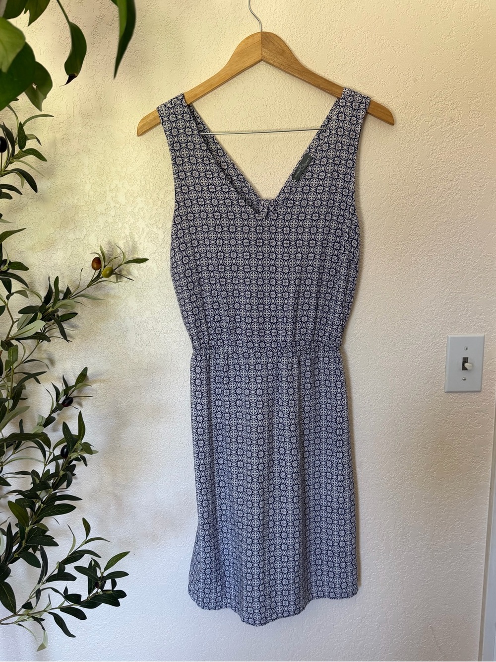 Market & Spruce Navy and White Geo Print Sleeveless Midi Dress